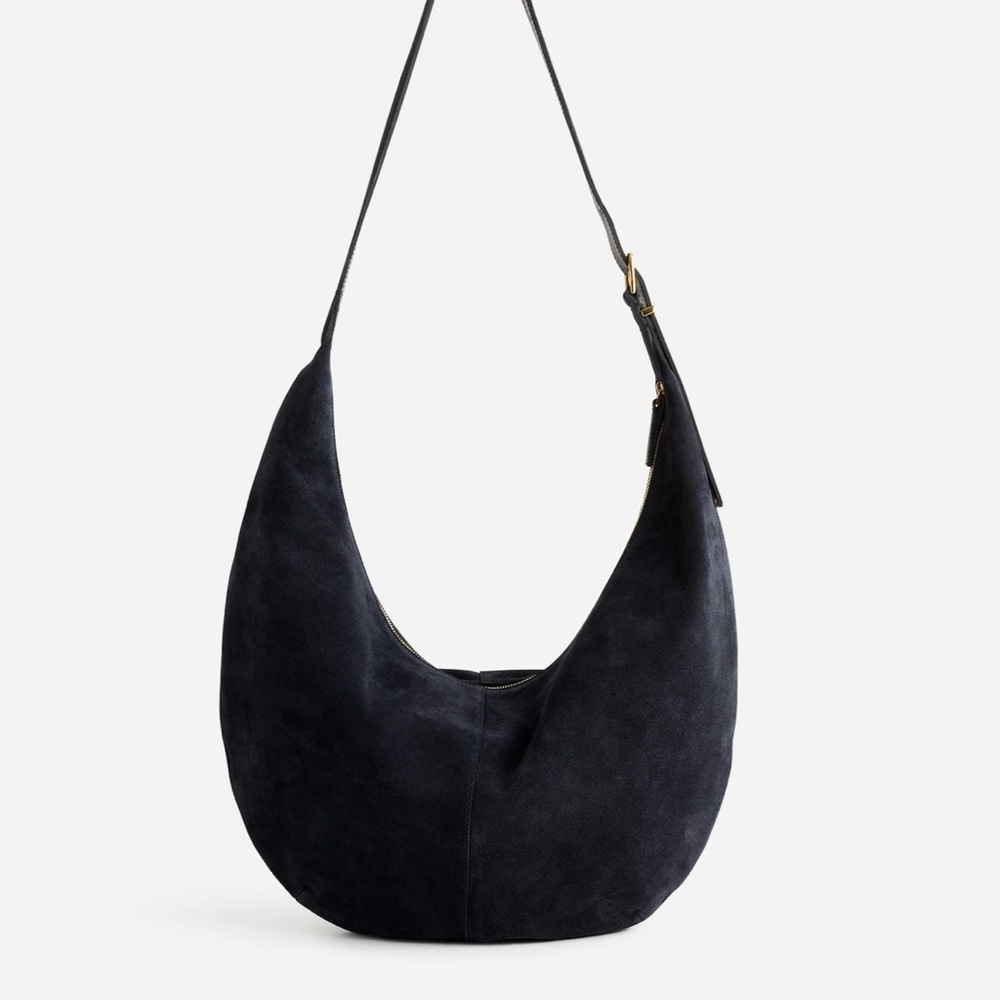 Madewell Essential Curve Shoulder
Bag - Picture 3 of 3
